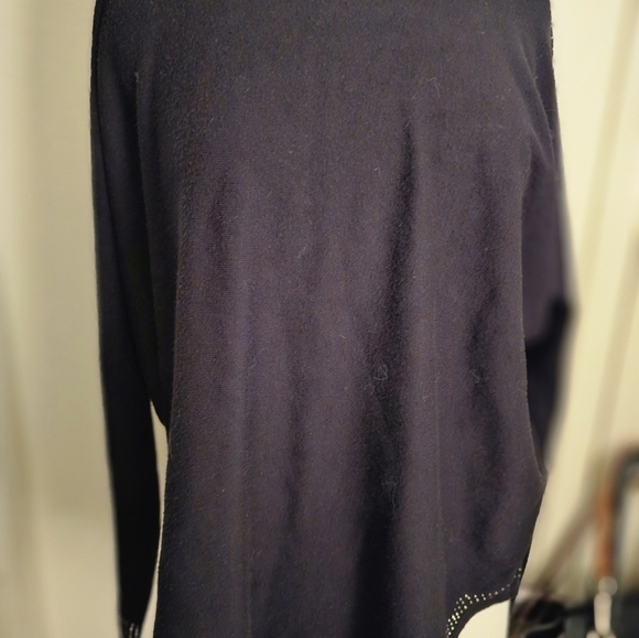 OLIVERS BLACK SWEATER BLOUSE - Picture 4 of 5